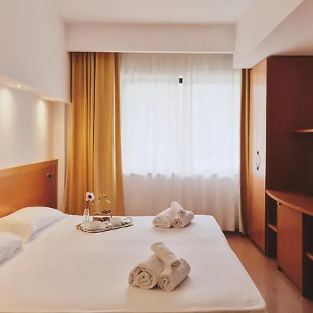 Planet International 4*