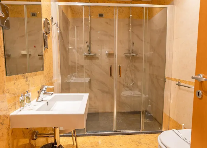 Planet International 4*